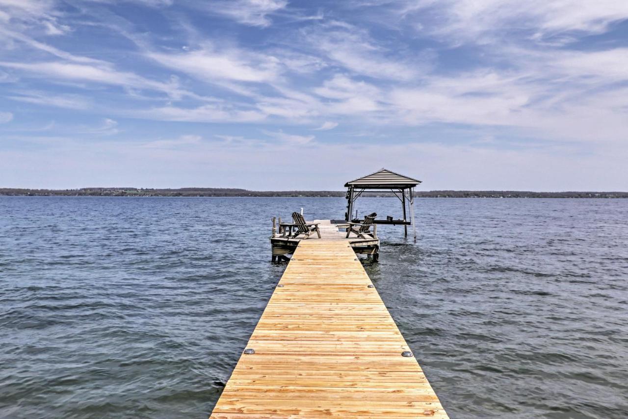 Waterfront Seneca Lake House Fire Pit And Boat Dock Geneva Zewnętrze zdjęcie